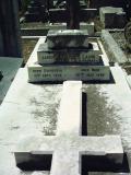 image of grave number 330571